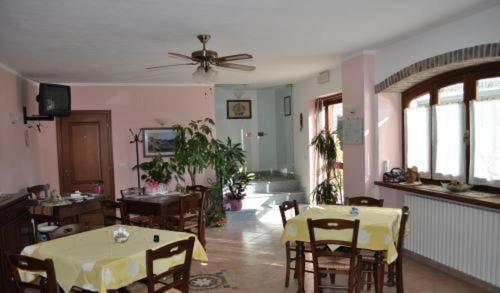 Agriturismo Ai Piacentini Santo Stefano Belbo Exterior foto